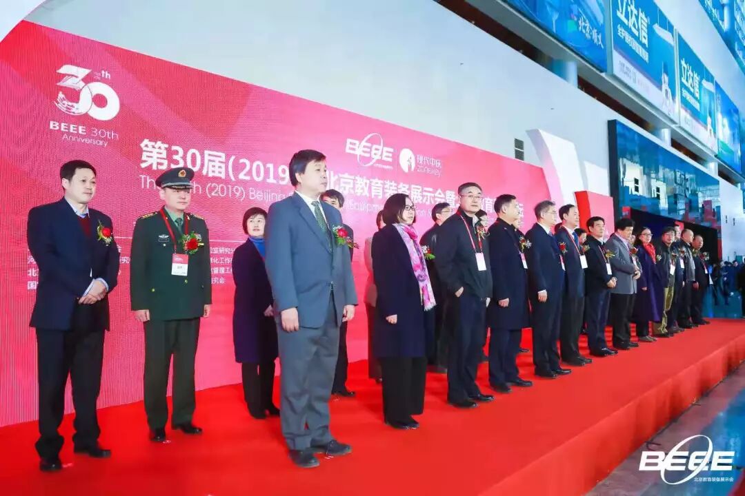 30챱װչʾ
